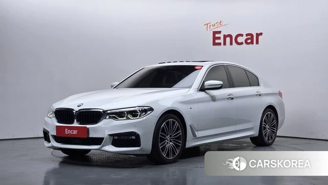 BMW 5 Series (G30) 2018 Белый из Кореи