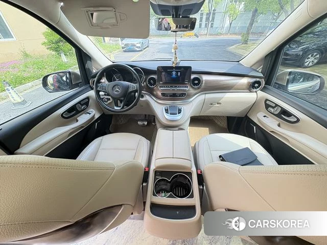 Mercedes-Benz V-class 2022 Шампань из Китая