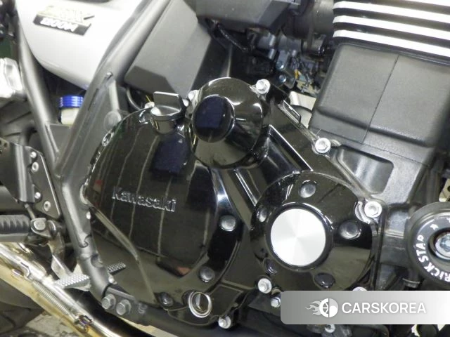 Engine photo