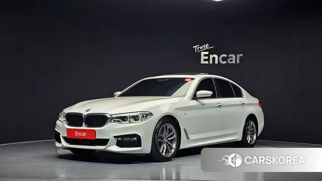 BMW 5 Series (G30) 2018 Белый из Кореи