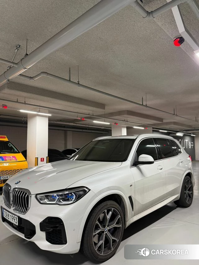 BMW X5 (G05) 2022 Белый из Кореи