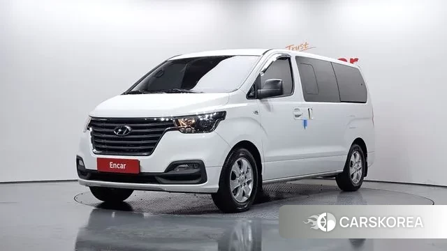 Hyundai The New Grand Starex 2018 Серебряный из Кореи