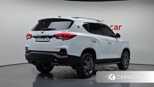 Ssangyong G4 Rexton 2019 Белый из Кореи