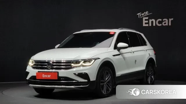 Volkswagen Tiguan second Generation 2022 Белый из Кореи