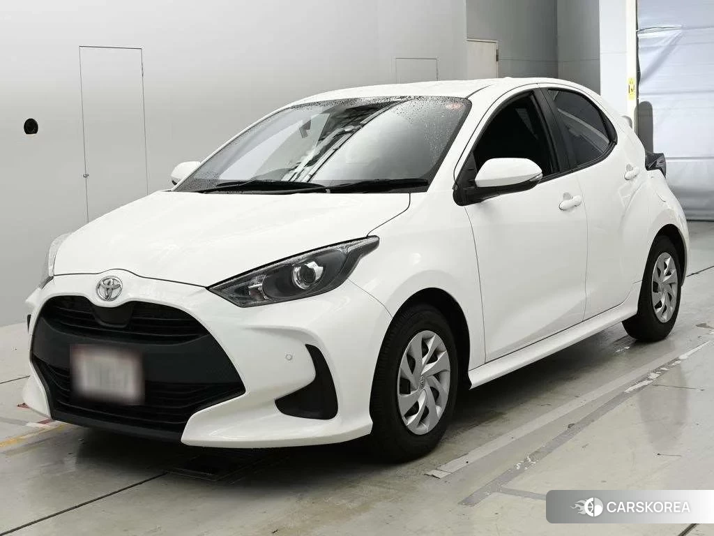Toyota Yaris 2021 из Японии