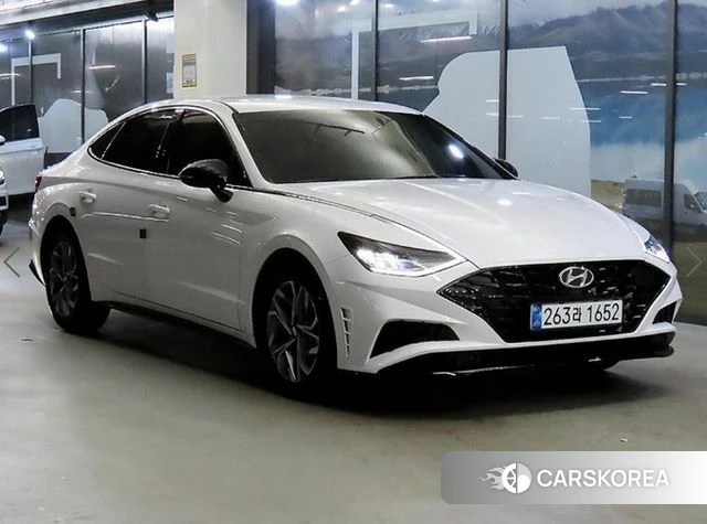 Hyundai Sonata (DN8) 2022 Белый из Кореи