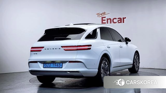 Genesis Electrified GV70 2022 Белый из Кореи