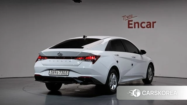 Hyundai Avante (CN7) 2021 Белый из Кореи