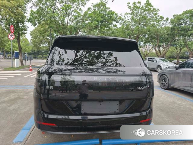 Lynk 900 2026 Черный из Китая