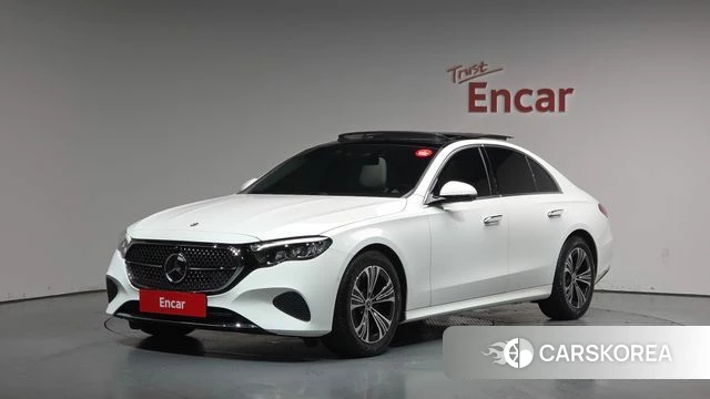 Mercedes-Benz E-Class W214 2024 Белый из Кореи