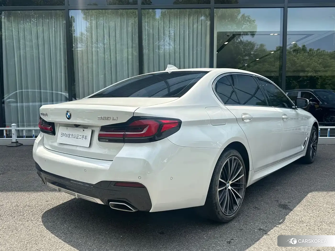 BMW 5 series 2022 Белый из Китая