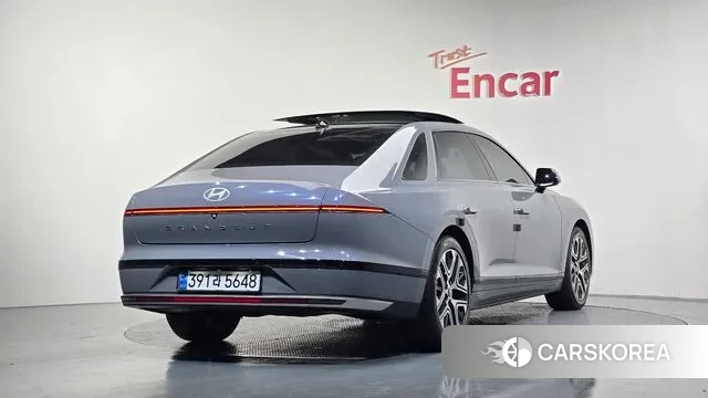 Hyundai Grandeur (GN7) 2023 Серый из Кореи