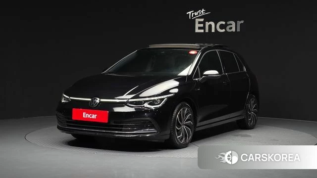 Volkswagen Golf 8th Generation 2022 Черный из Кореи