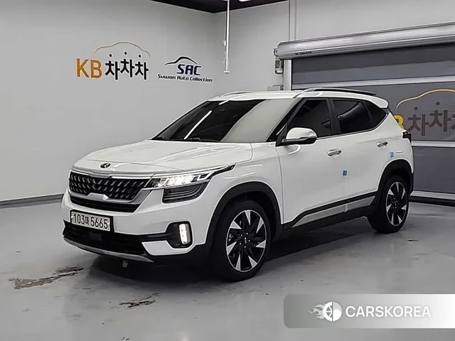 Kia Seltos 2021 Белый из Кореи