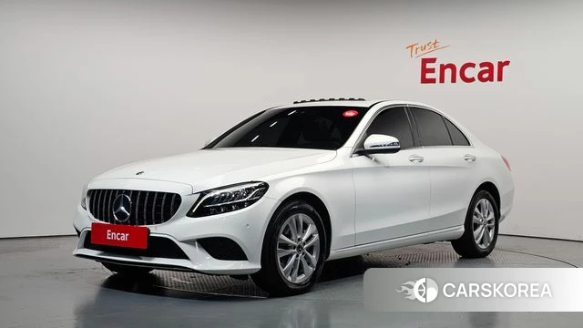 Mercedes-Benz C-Class W205 2020 Белый из Кореи