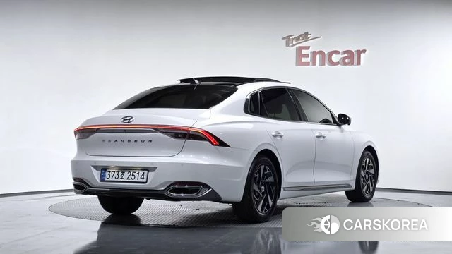 Hyundai The New Grandeur IG Hybrid 2022 Белый из Кореи