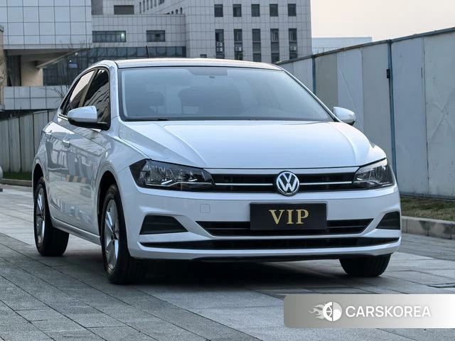 Volkswagen Polo 2022 Белый из Китая