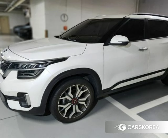 Kia Seltos 2019 Белый из Кореи