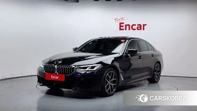 BMW 5 Series (G30) 2023 Черный из Кореи