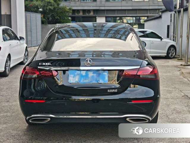 Mercedes-Benz E-class 2023 Черный из Китая