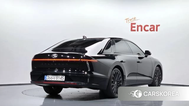 Hyundai Grandeur Hybrid (GN7) 2025 Черный из Кореи