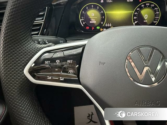 Volkswagen Tourang 2024 Черный из Китая
