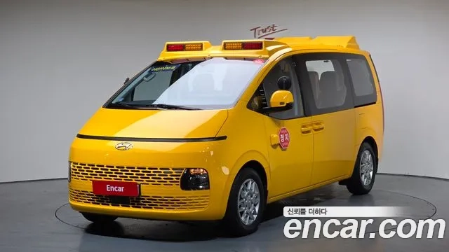 Hyundai Staria 2022 Желтый из Кореи