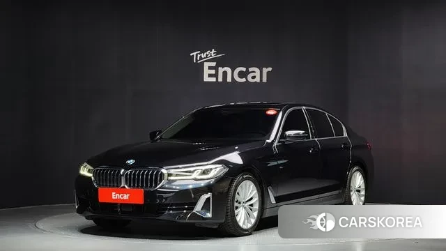 BMW 5 Series (G30) 2022 Черный из Кореи