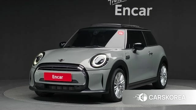 Mini Cooper 2022 Серебристо-серый из Кореи