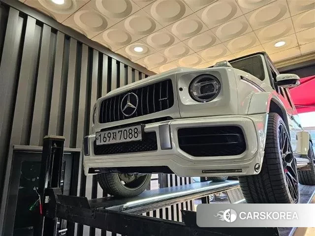 Mercedes-Benz G-Class W463b 2019 Белый из Кореи