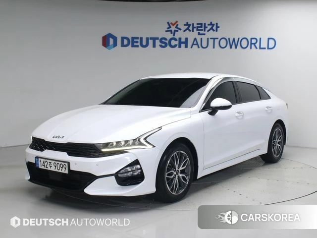 Kia K5 3rd generation 2023 Белый из Кореи