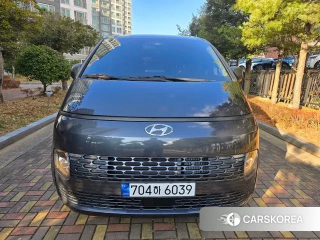Hyundai Staria 2022 Черный из Кореи