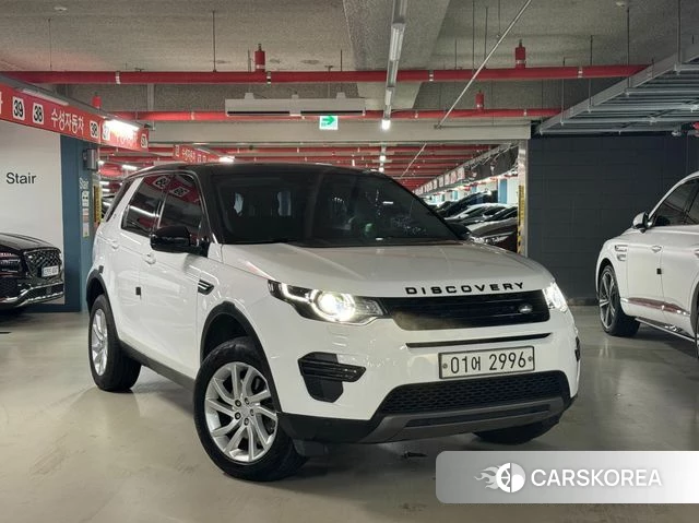 Land Rover Discovery Sports 2018 Белый из Кореи