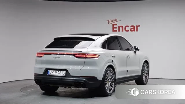 Porsche Cayenne (PO536) 2023 Серебристо-серый из Кореи