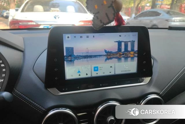 Nissan Xuan Yi 2022 Белый из Китая