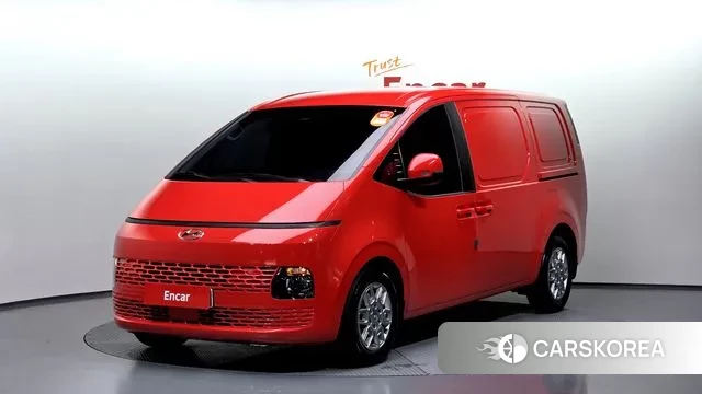 Hyundai Staria 2022 Красный из Кореи