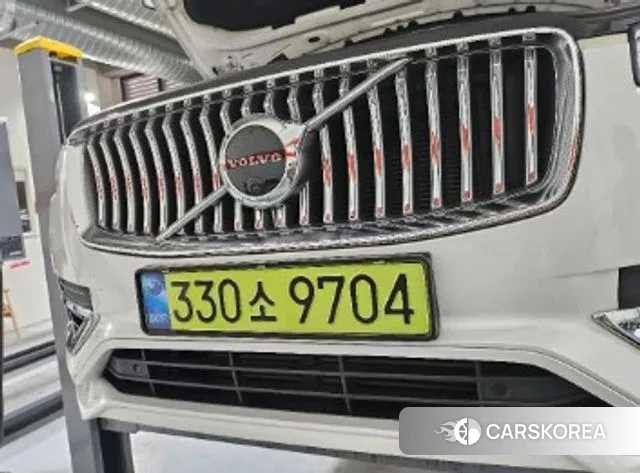 Volvo XC90 second Generation 2020 Белый из Кореи