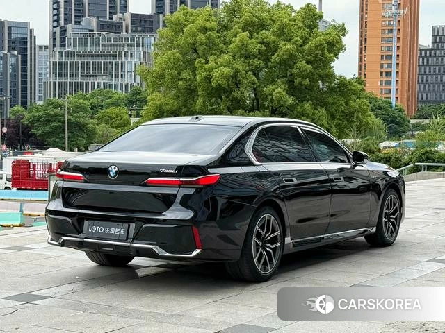 BMW 7 series 2024 Черный из Китая
