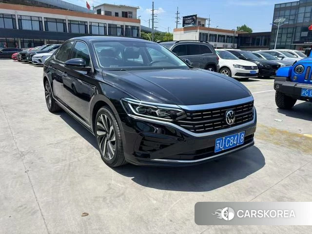 Volkswagen Passat 2022 Черный из Китая