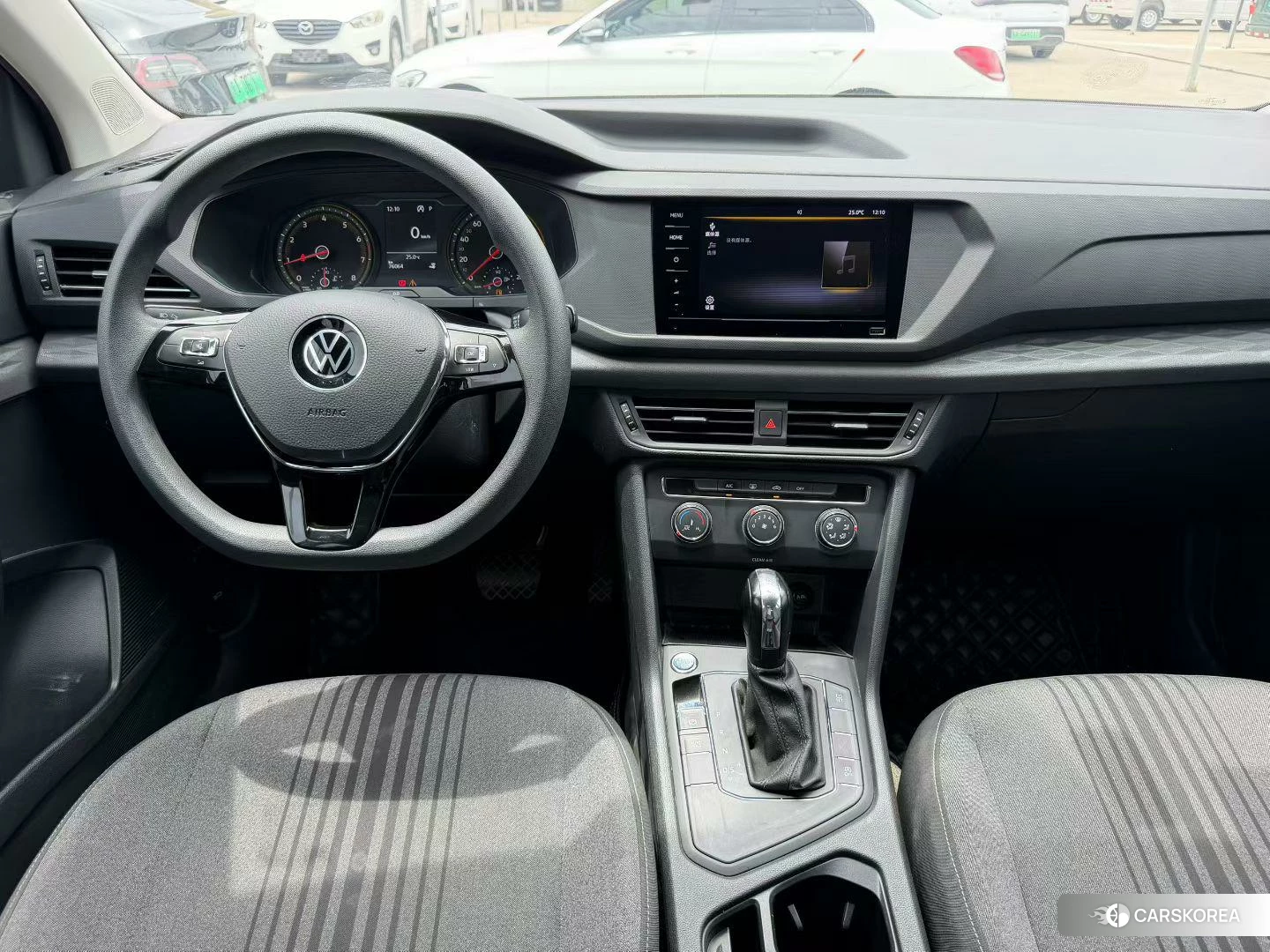 Volkswagen Tuyue 2020 Темно-серый из Китая