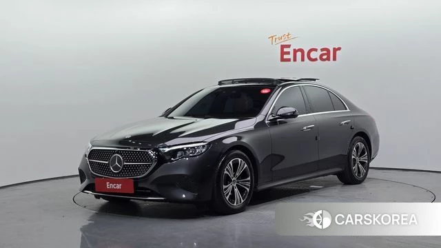 Mercedes-Benz E-Class W214 2024 Серый из Кореи