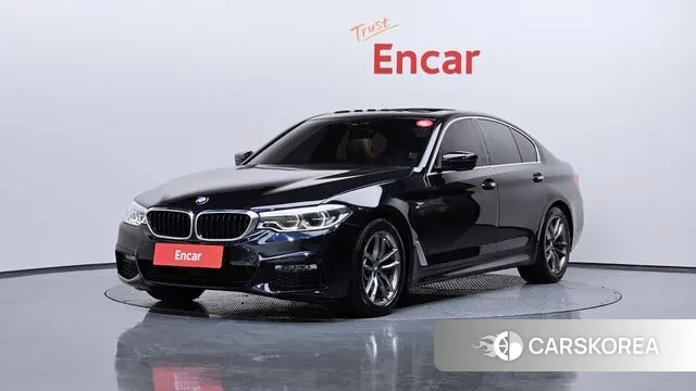 BMW 5 Series (G30) 2018 Черный из Кореи