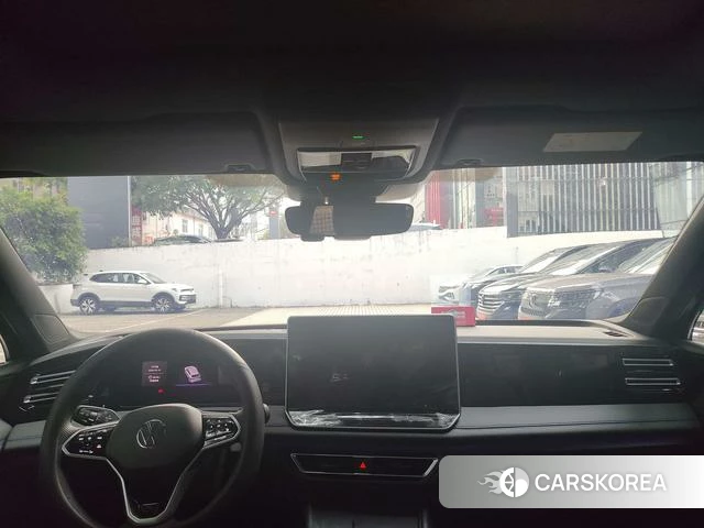 Volkswagen Tiguan L 2025 Черный из Китая