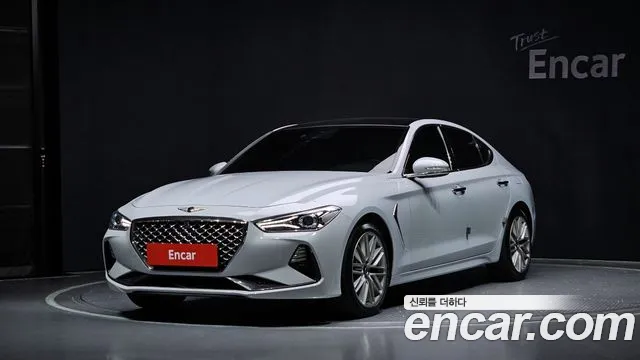 Genesis G70 2018 Серебристо-серый из Кореи