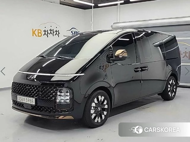 Hyundai Staria 2025 Черный из Кореи