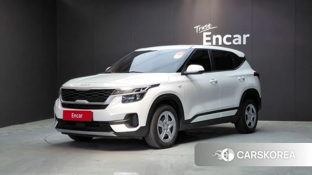 Kia Seltos 2022 Белый из Кореи