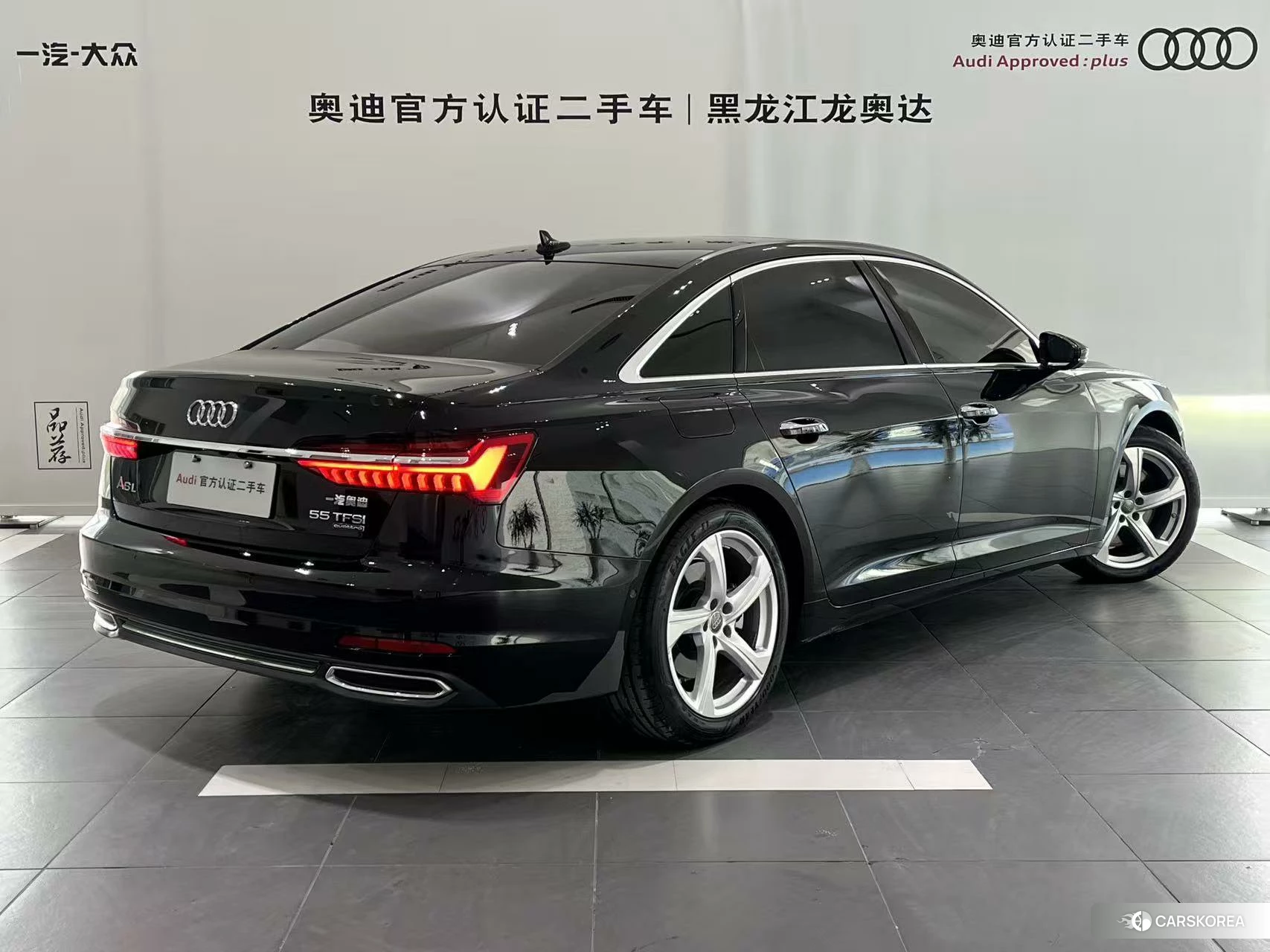 Audi A6L 2020 Черный из Китая