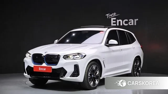 BMW iX3 2023 Белый из Кореи