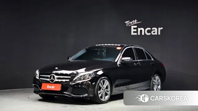 Mercedes-Benz C-Class W205 2018 Черный из Кореи