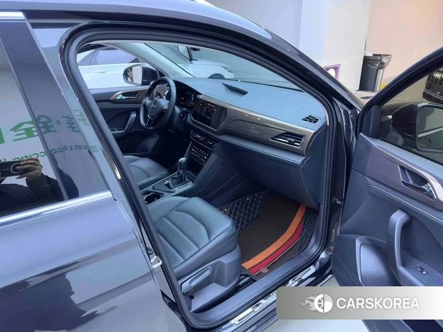 Volkswagen Tuyue 2022 Темно-серый из Китая